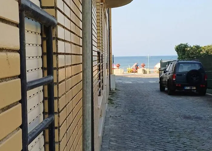 Casa Da - Of And Sea At The Door *